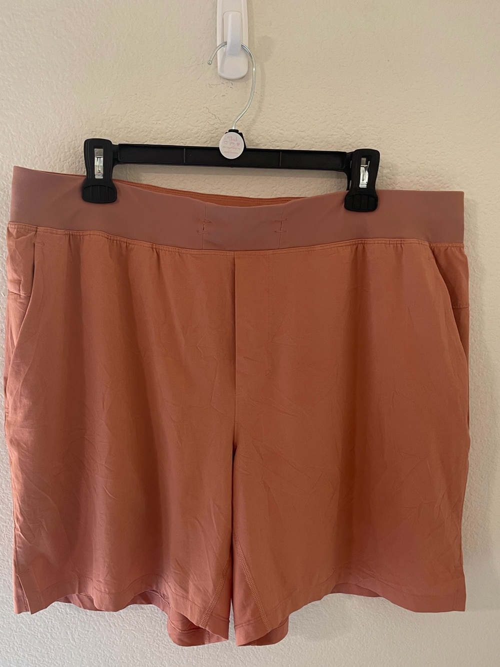 Lululemon Men’s XXL Sunny Orange  Pull-On Casual Shorts 🩳
